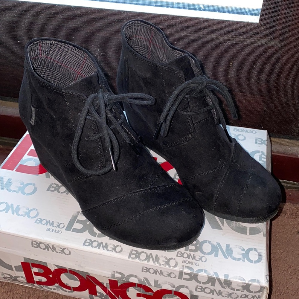 Bongo - black wedge lace up ankle boot - 7